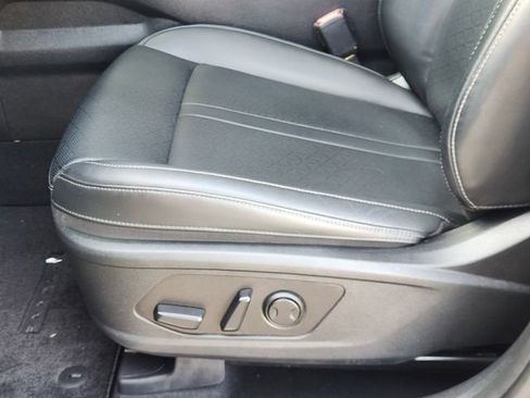 Used 2023 Kia Sorento EX FWD image 23