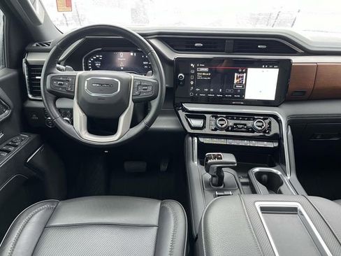 Used 2022 GMC Sierra 1500 Denali AWD/4WD image 14