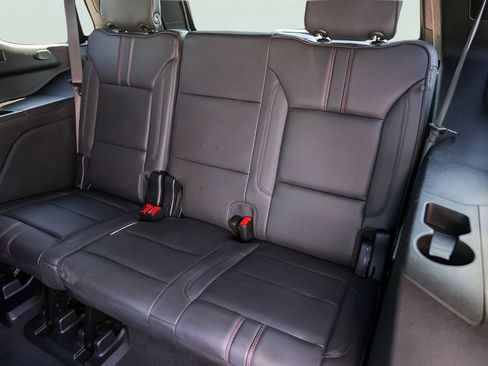 Used 2023 Chevrolet Tahoe RST w/ Luxury Package RWD image 29