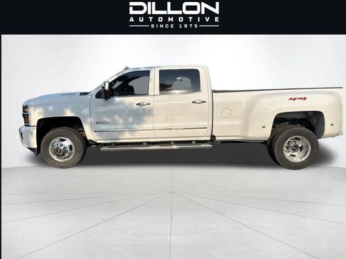 Used 2019 Chevrolet Silverado 3500 High Country w/ Duramax Plus Package AWD/4WD image 18