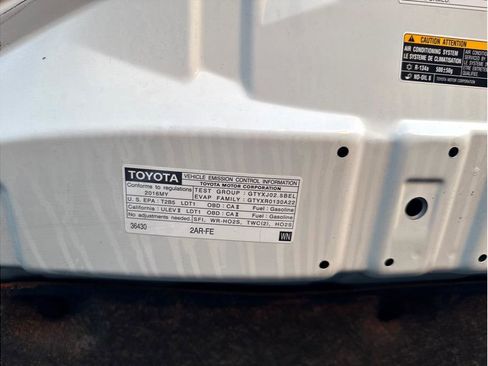 Used 2016 Toyota RAV4 XLE FWD image 28
