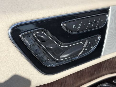 Used 2018 Lincoln Navigator Reserve w/ Technology Package AWD/4WD image 7