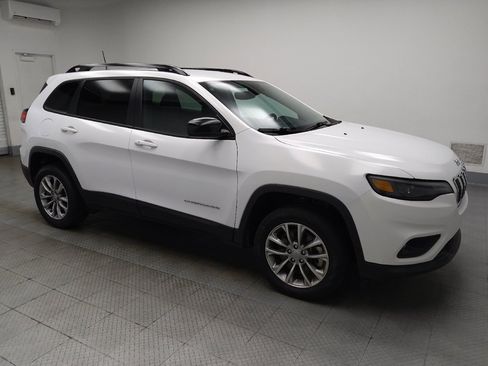 Used 2022 Jeep Cherokee Latitude Lux AWD/4WD image 11