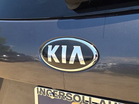 Used 2017 Kia Sorento EX w/ EX Premium Package AWD/4WD image 29