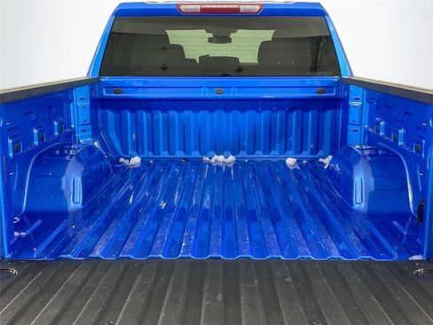 Used 2025 Chevrolet Silverado 1500 LT image 25