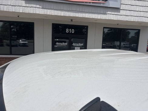 Used 2023 GMC Sierra 2500 SLE w/ SLE Convenience Package image 12