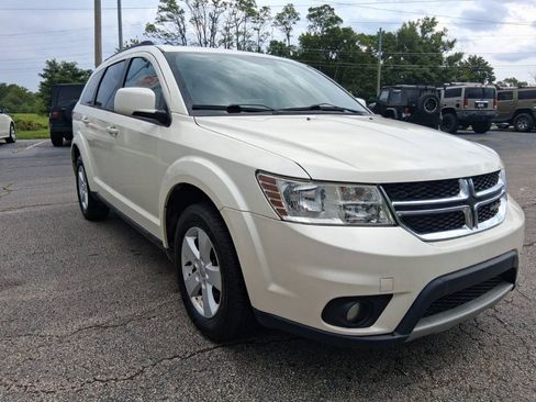 Used 2012 Dodge Journey SXT w/ Popular Equipment Group FWD image 3
