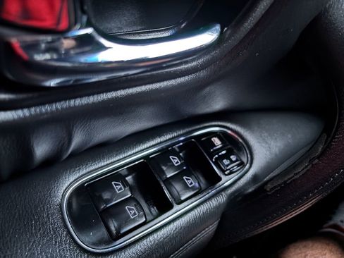 Used 2011 INFINITI QX56 4WD w/ Theater Pkg image 27