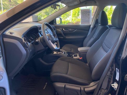 Used 2018 Nissan Rogue S FWD image 11
