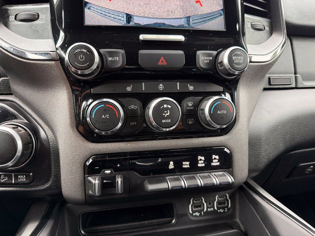 Used 2021 RAM 1500 Big Horn w/ Built-to-serve Edition AWD/4WD image 12