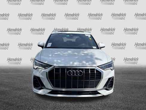 Used 2024 Audi Q3 2.0T Premium Plus w/ Premium Plus Package AWD/4WD image 3