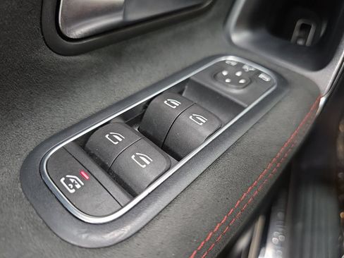 Used 2022 Mercedes-Benz CLA 250 4MATIC image 26