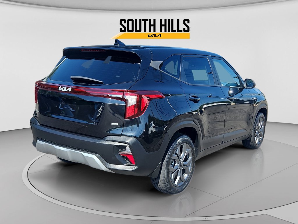 Certified 2024 Kia Seltos LX AWD/4WD image 5