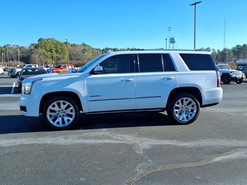 Used 2016 GMC Yukon Denali image 17