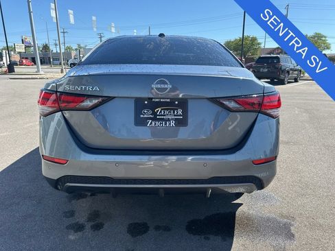 Used 2025 Nissan Sentra SV FWD image 5