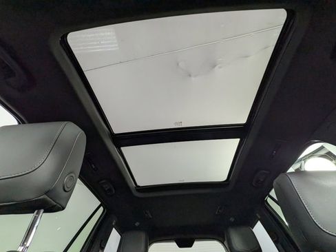 Certified 2024 Cadillac XT6 Premium Luxury w/ LPO, Floor Liner Package image 8