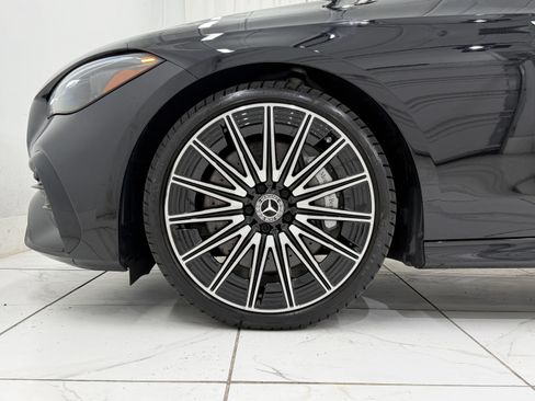 Used 2025 Mercedes-Benz CLE 450 4MATIC Coupe image 15