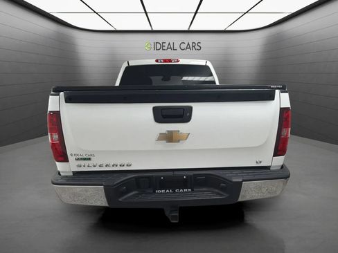 Used 2011 Chevrolet Silverado 1500 LT w/ All-Star Edition AWD/4WD image 4