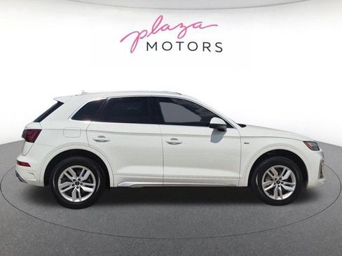 Certified 2023 Audi Q5 2.0T Premium w/ Convenience Package AWD/4WD image 4