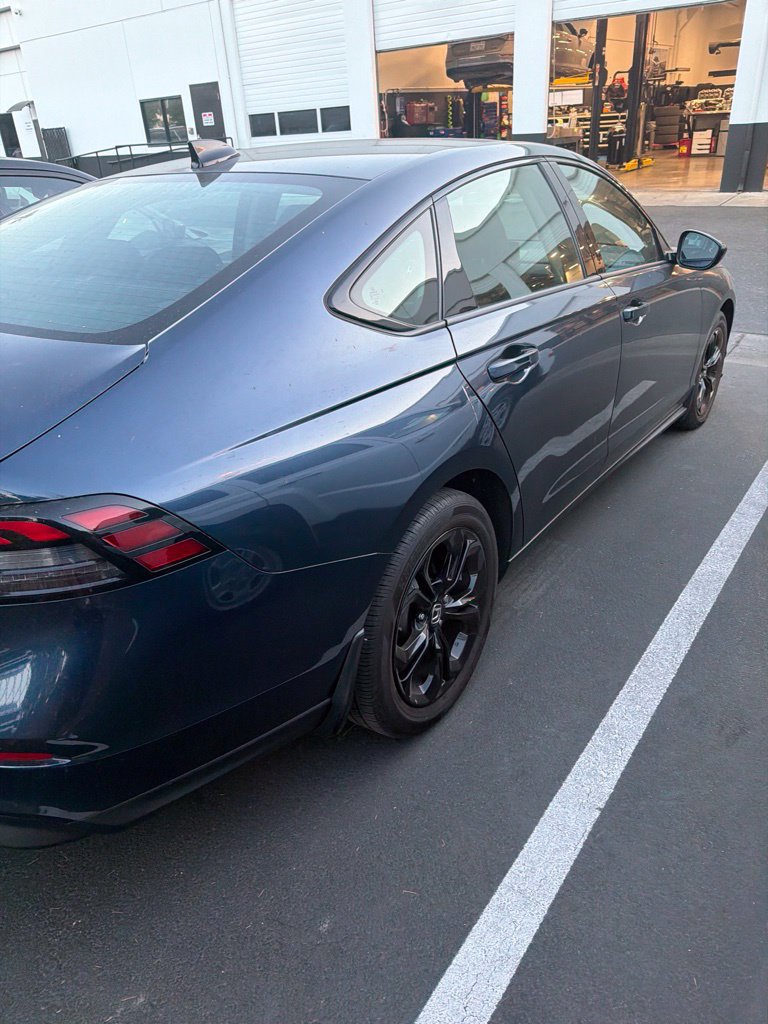 Certified 2025 Honda Accord SE image 4