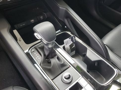 Certified 2024 Kia Telluride LX FWD image 27