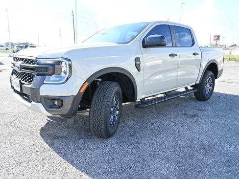 New 2026 Ford Ranger XLT w/ Equipment Group 301A High image 8