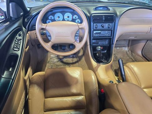 Used 1994 Ford Mustang GT RWD image 17