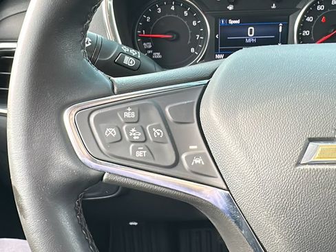 Used 2024 Chevrolet Equinox LT AWD/4WD image 17