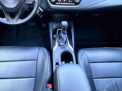 Certified 2025 Toyota Corolla LE FWD image 33