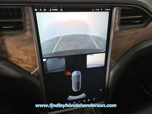 Used 2018 Tesla Model X 75D AWD/4WD image 29