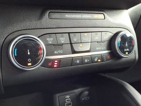 Used 2025 Ford Escape ST-Line Select image 15