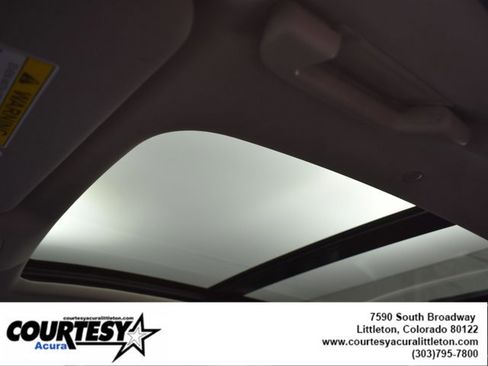 Used 2023 Acura MDX SH-AWD w/ Technology Package image 21