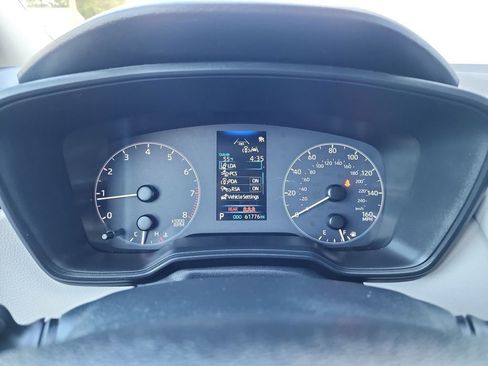 Used 2024 Toyota Corolla LE image 20