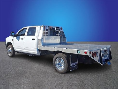 Used 2025 RAM 3500 Tradesman w/ Chrome Appearance Group image 6