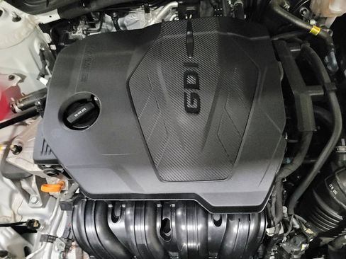 Used 2024 Hyundai Tucson SE image 30