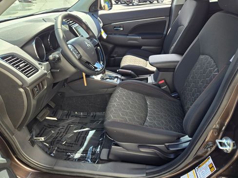 New 2025 Mitsubishi Outlander Sport LE image 14