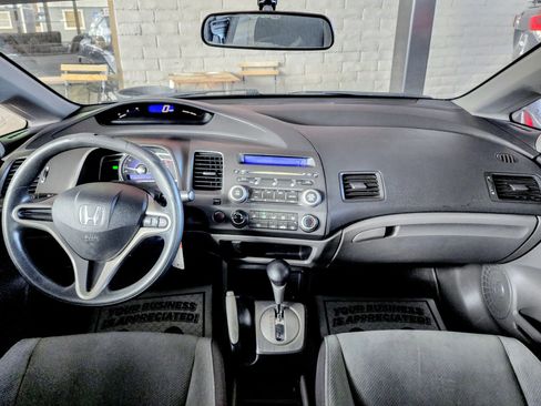 Used 2010 Honda Civic LX image 9