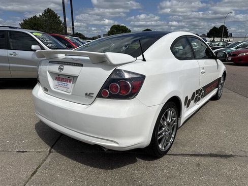 Used 2010 Scion tC image 7
