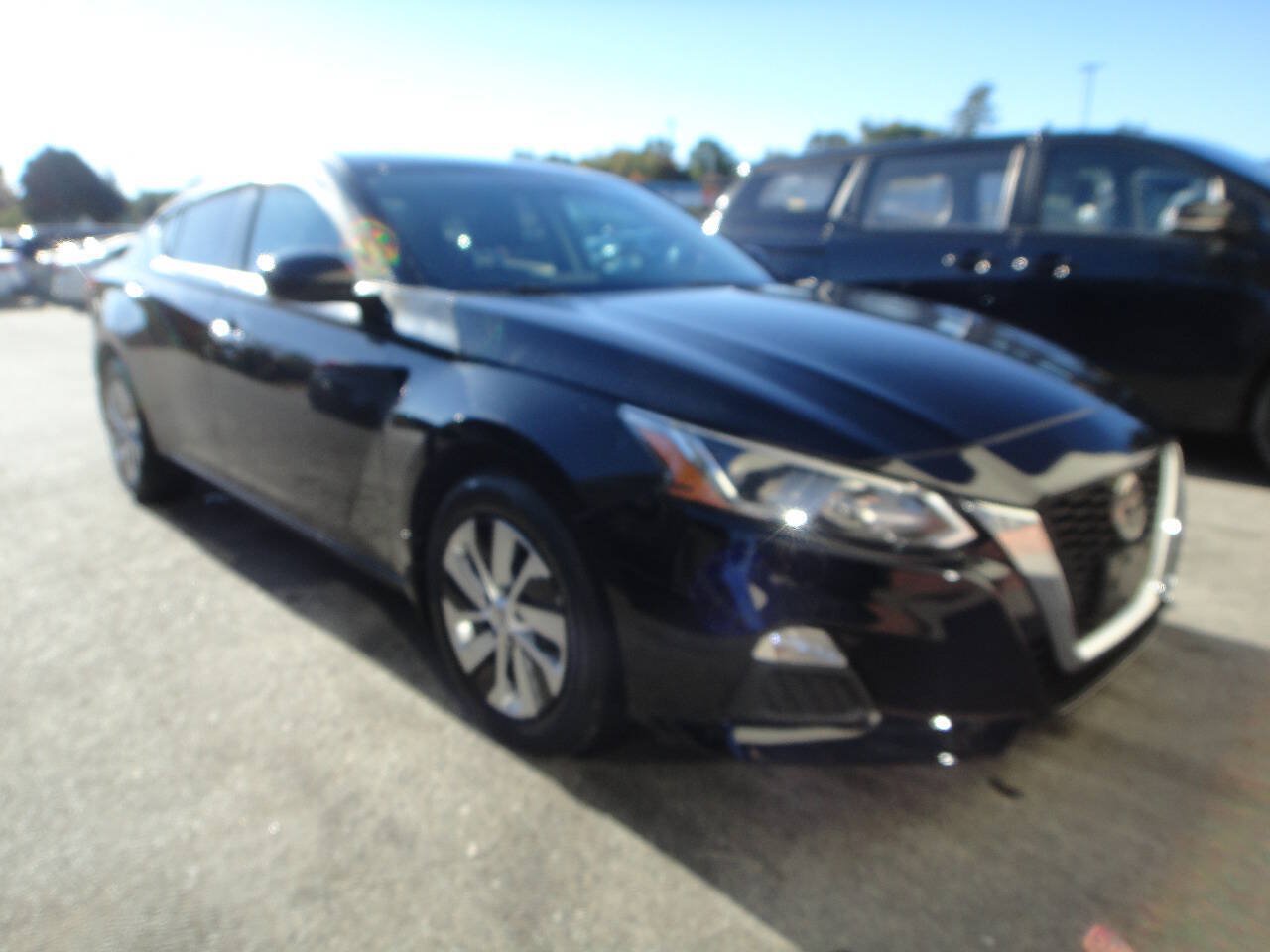 Used 2019 Nissan Altima 2.5 S AWD/4WD image 3