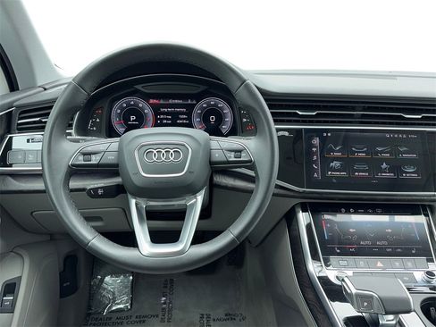 Used 2022 Audi Q7 3.0T Premium image 18