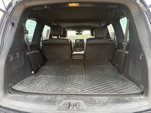 Used 2023 Nissan Armada SL w/ Midnight Edition Package image 19