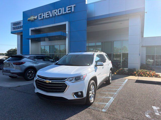 Used 2020 Chevrolet Traverse LT FWD image 1