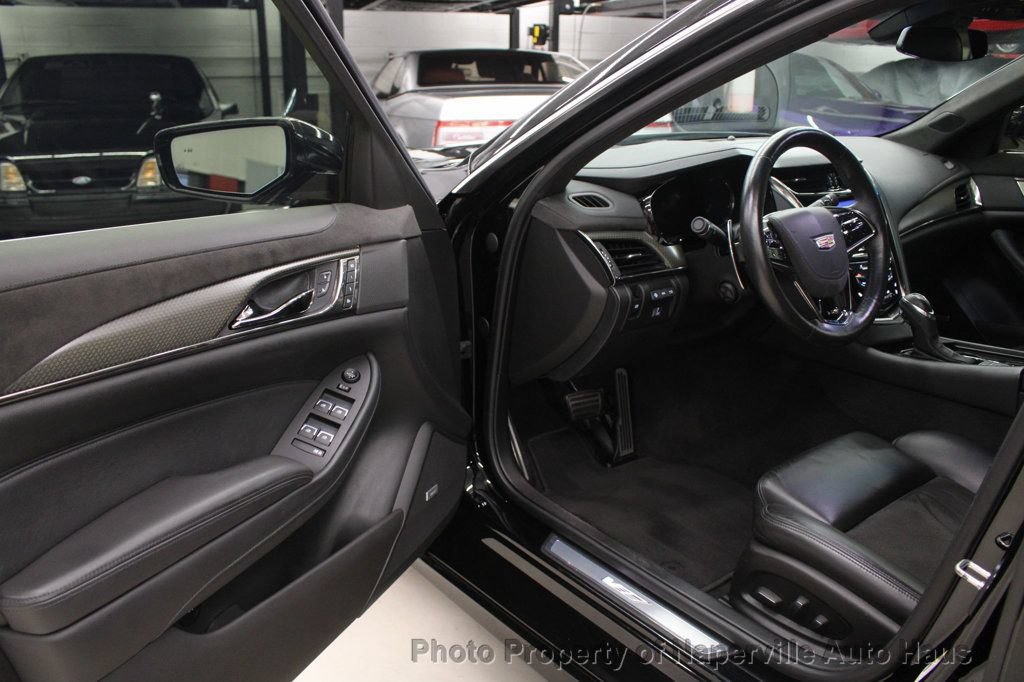Used 2016 Cadillac CTS V w/ Carbon Fiber Package RWD image 9