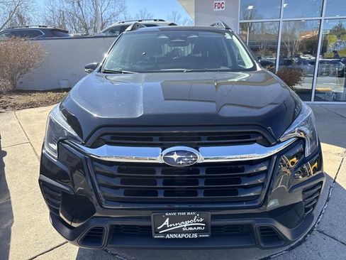 Certified 2023 Subaru Ascent Premium w/ Convenience Package image 3