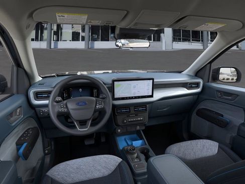 New 2025 Ford Maverick XLT image 9