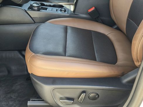 Certified 2024 Ford Bronco Sport Badlands w/ Premium Package image 27