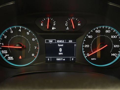 Used 2018 Chevrolet Malibu LT FWD image 14