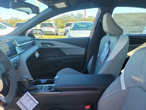 New 2026 Toyota Camry SE image 18