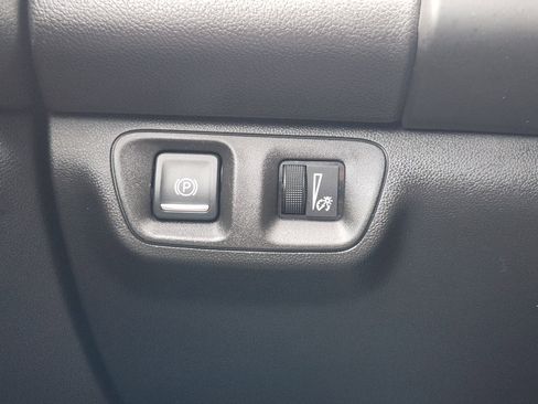 Used 2018 GMC Acadia SLE w/ Driver Alert Package I FWD image 22