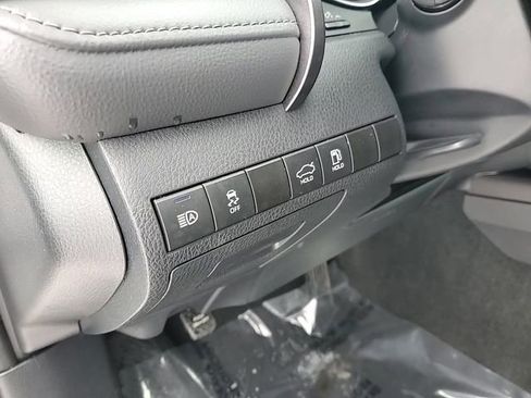 Used 2024 Toyota Camry LE image 11